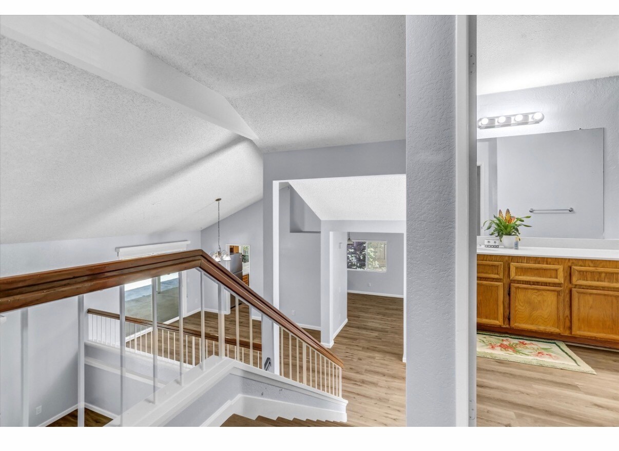 Building Photo - 625 Forester Ln