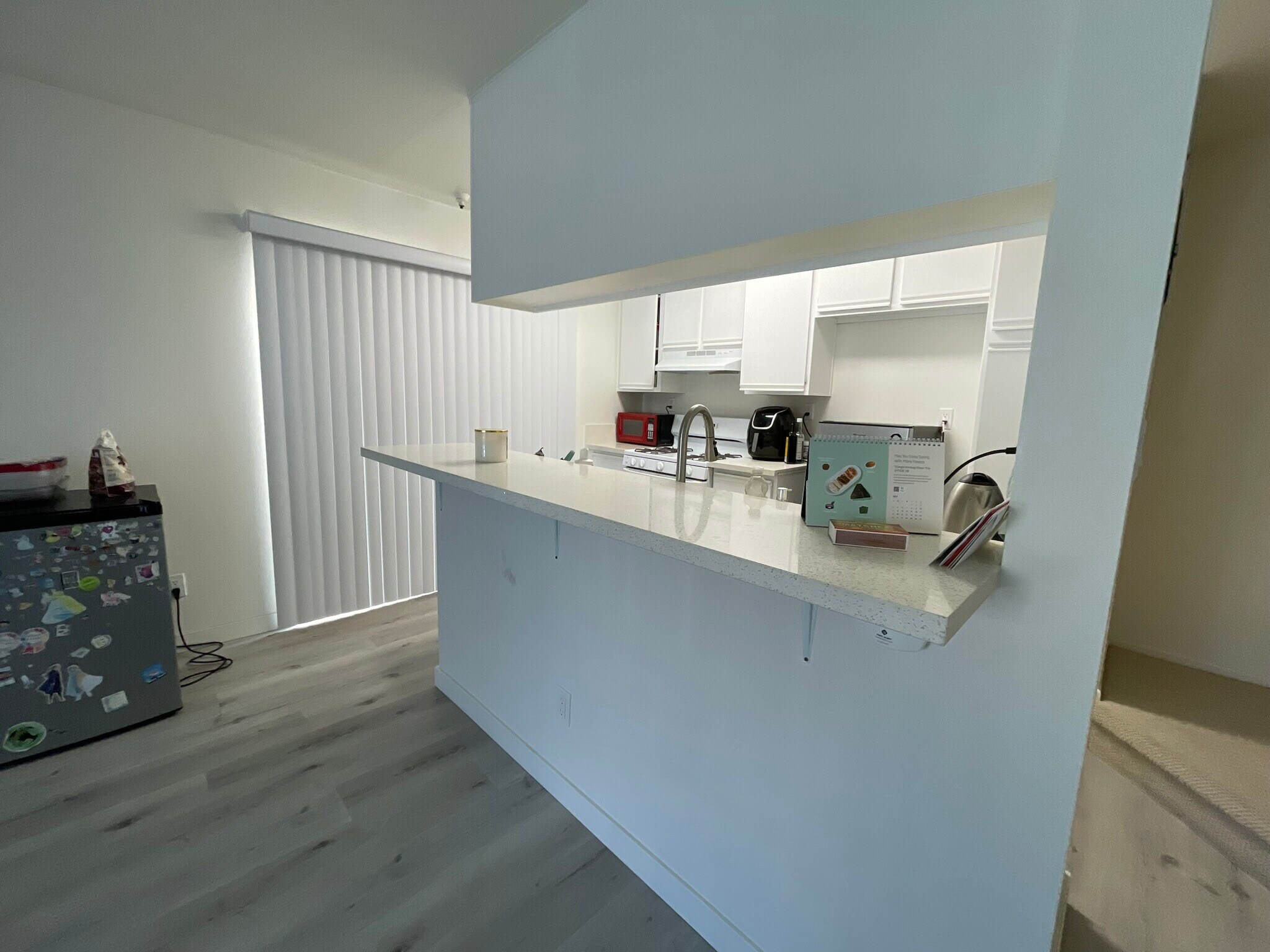 Building Photo - 112 S St Andrews Pl