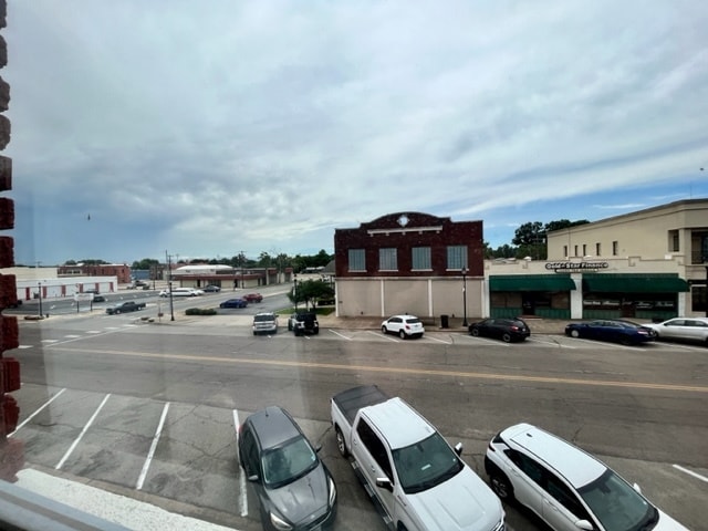 Street View - 609 W Main St