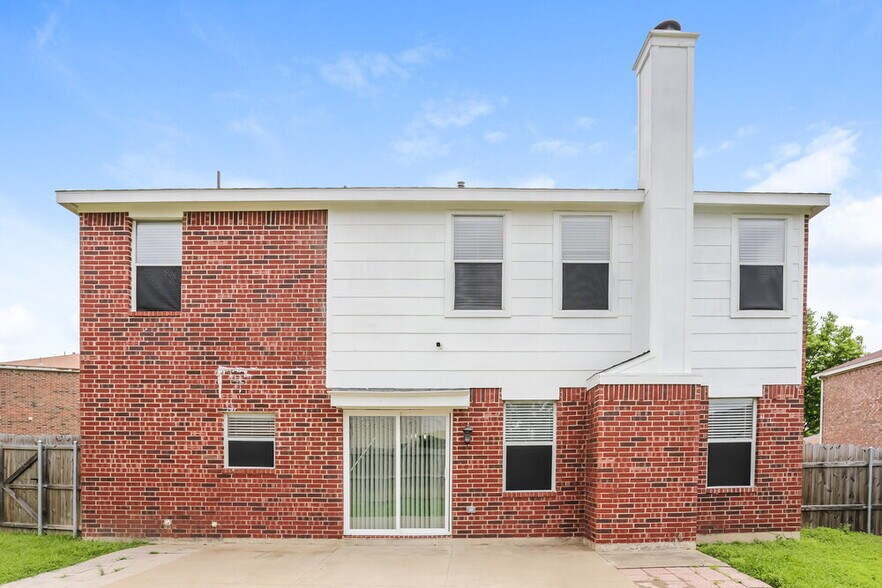 Building Photo - 1711 Berkley Dr