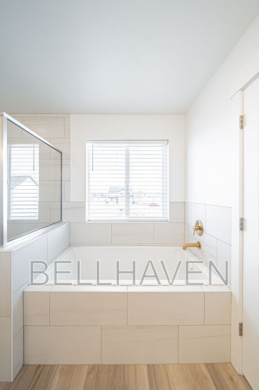 Building Photo - 667 S 2275 W