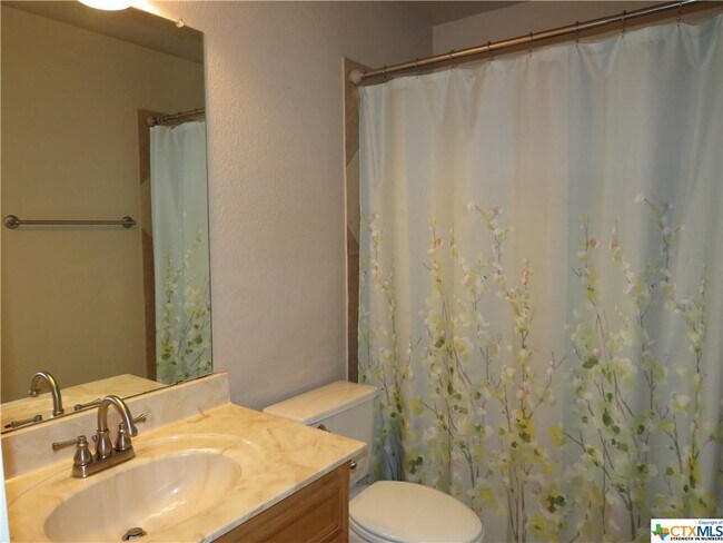 Building Photo - 4705 Bear River Trl