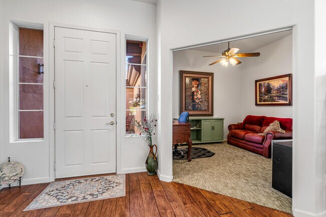 Building Photo - 44129 Royal Troon Dr