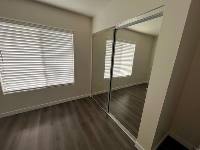 Building Photo - 2110 L Ave