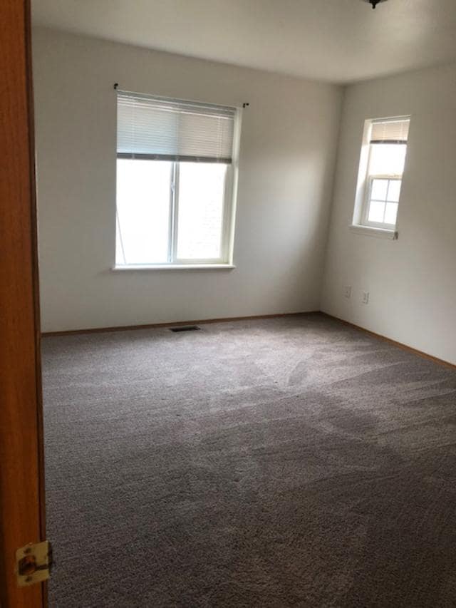 MASTER BDRM - 464 W Shore Dr