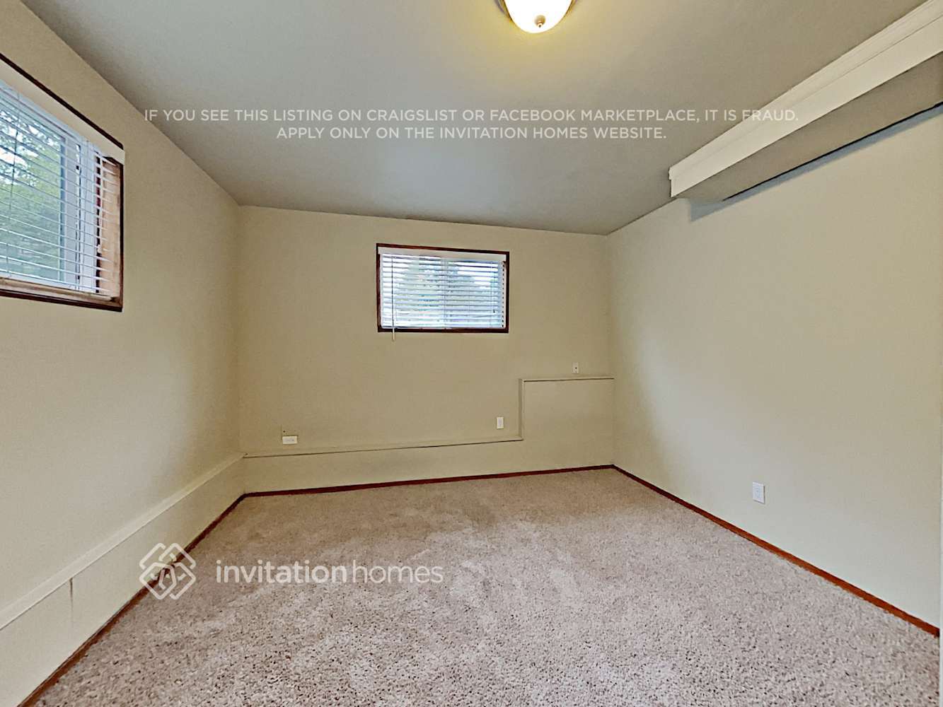 Building Photo - 30101 27th Ave S