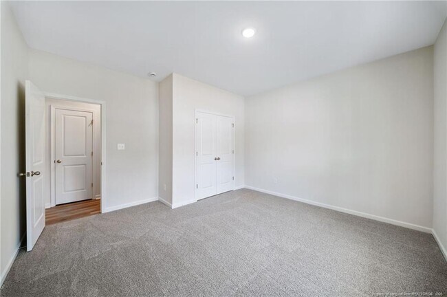 Building Photo - 4052 Lofton St