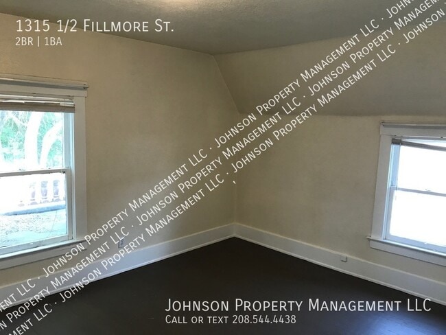 Building Photo - 1315 1/2 Fillmore St.-