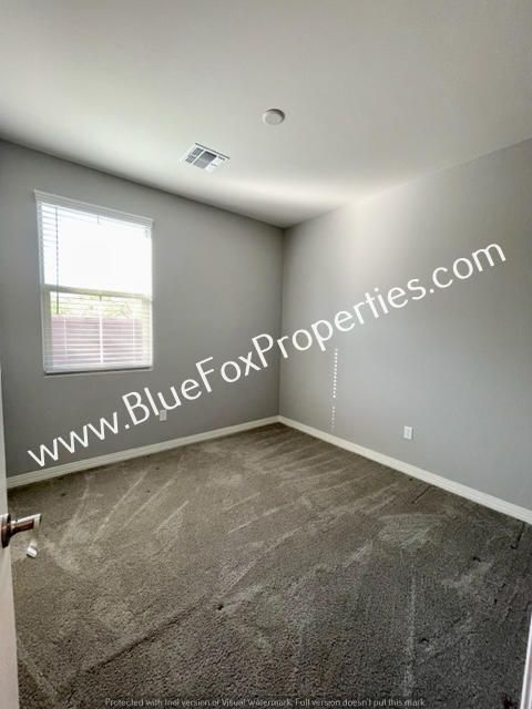Building Photo - 8631 N Rome Ct