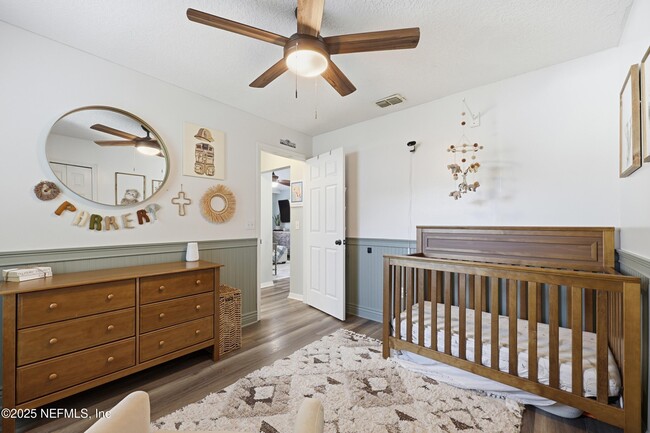 Building Photo - 2143 Lady Di Ln