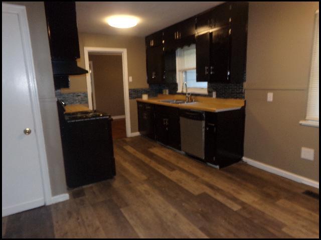 Building Photo - 17 S Avalon Dr