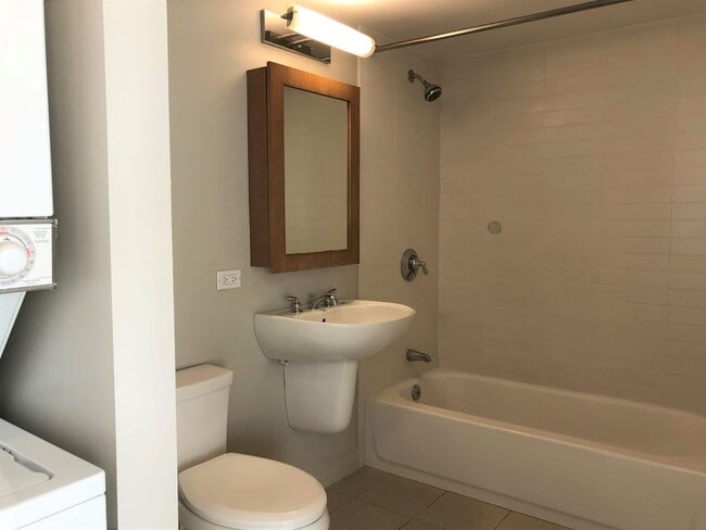 Building Photo - Pacifica Honolulu, Pet Friendly - 2BR/2BA ...
