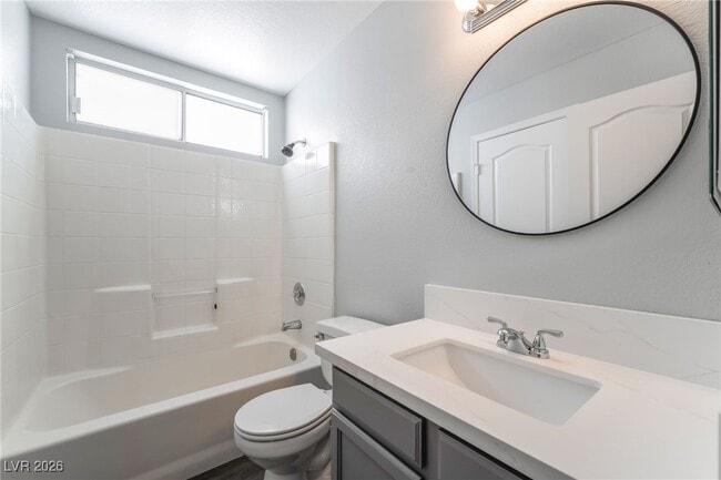 Building Photo - 1734 Talon Ave