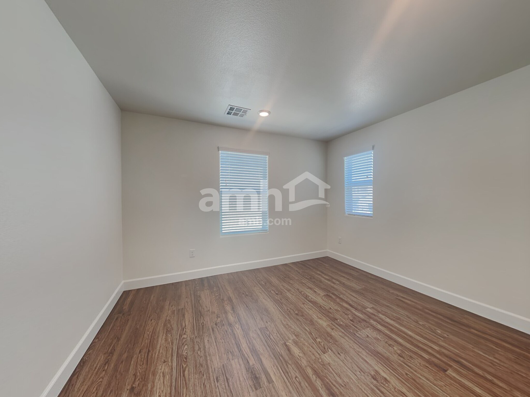 Building Photo - 4743 Tree Swing St