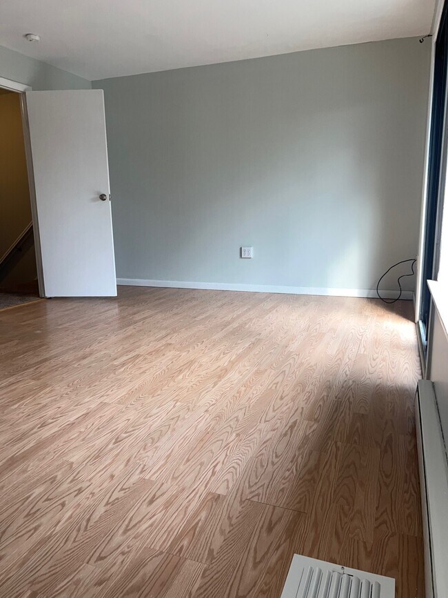 Building Photo - 18 Magnolia Hill Ct