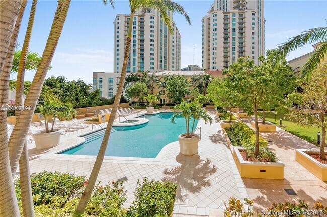 Building Photo - 7350 SW 89th St