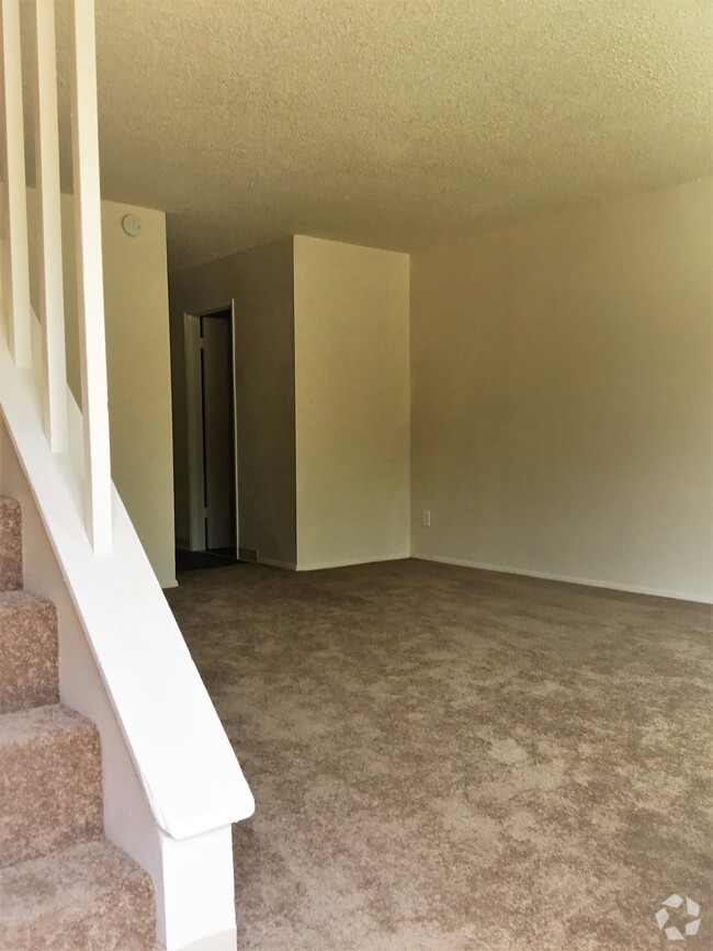 2X1.5 TOWNHOME - Griffin Court