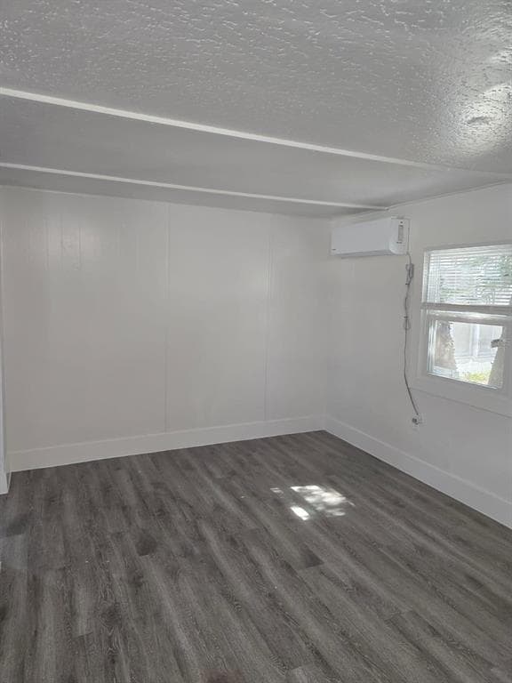Building Photo - 815 St Charles Dr