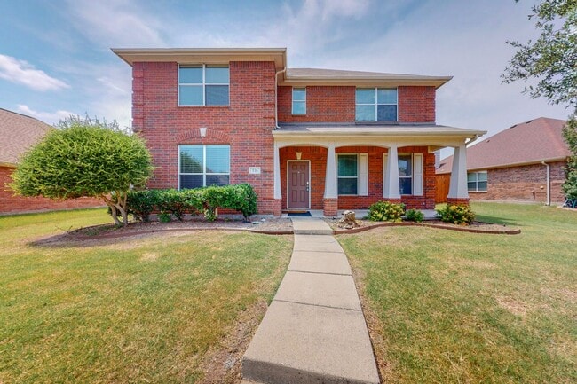 Building Photo - ***Pre-Marketing*** Great Home with Room T...