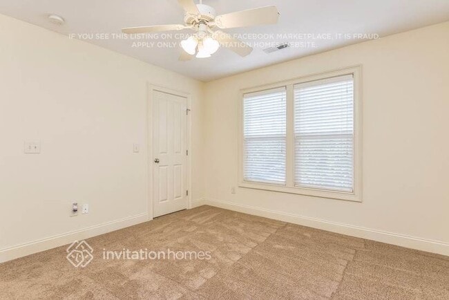 Building Photo - 513 Skygrove Dr