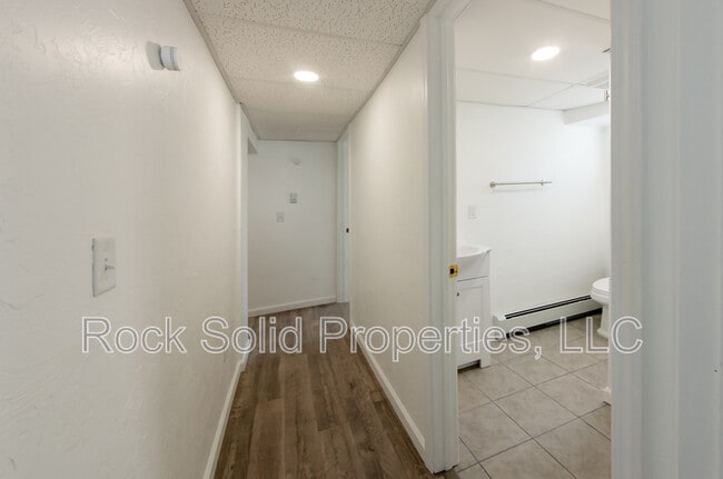 Building Photo - 1301 E 23rd St