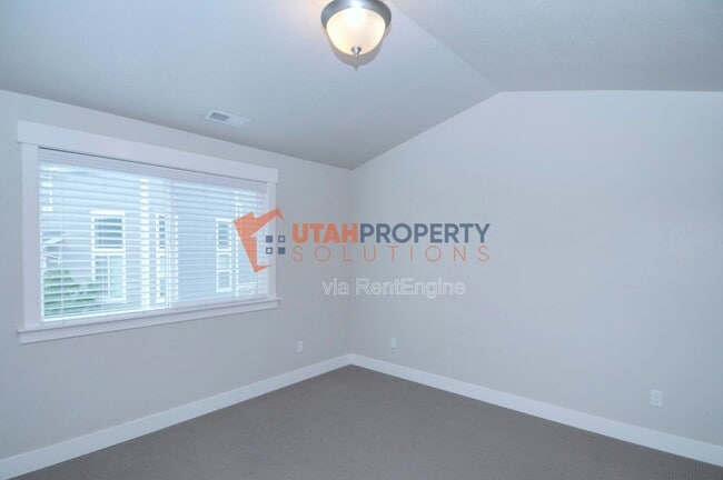 Building Photo - 15351 Tarawa Dr
