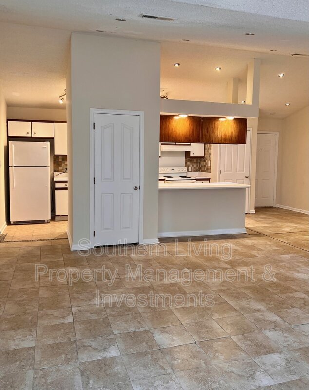 Building Photo - 7368 Rose Terrace Ct