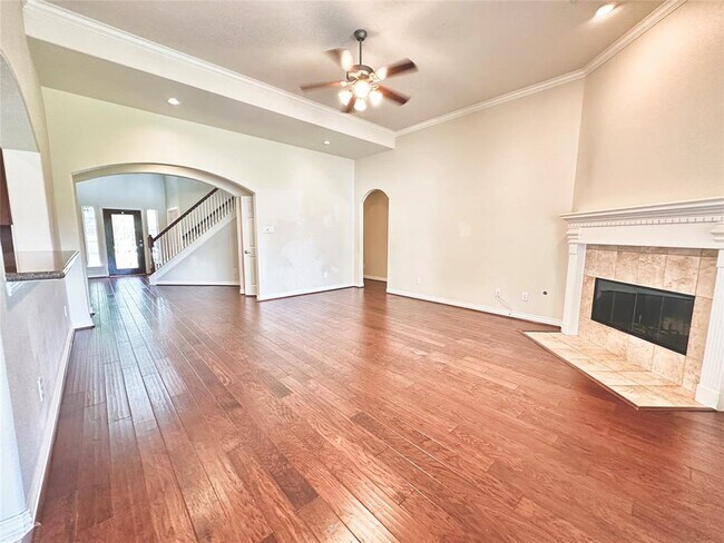 Building Photo - 26223 Longmont Park Ln
