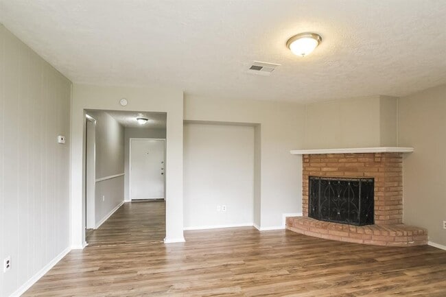 Building Photo - 503 Brandywyne Dr