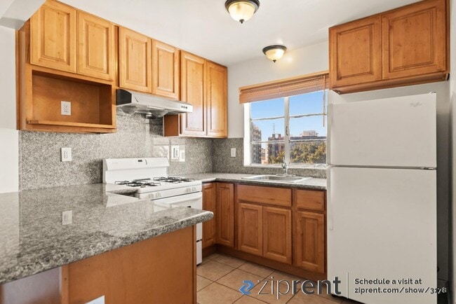 Building Photo - 101 Fairmount Ave