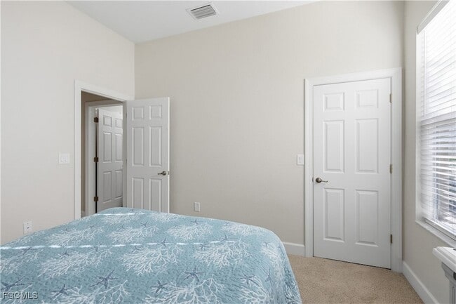 Building Photo - 11225 Lithgow Ln