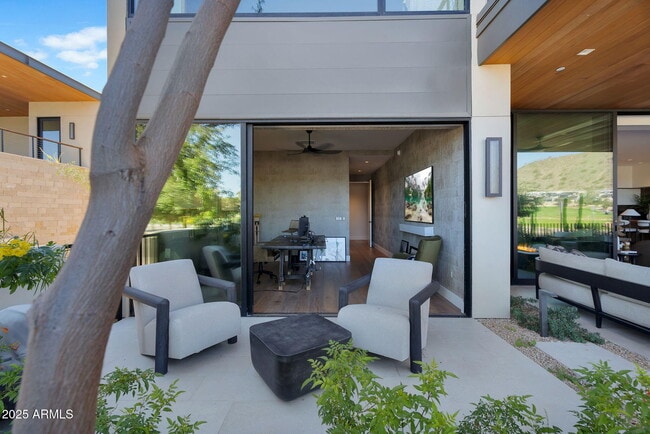 Building Photo - 6321 E Phoenician Blvd