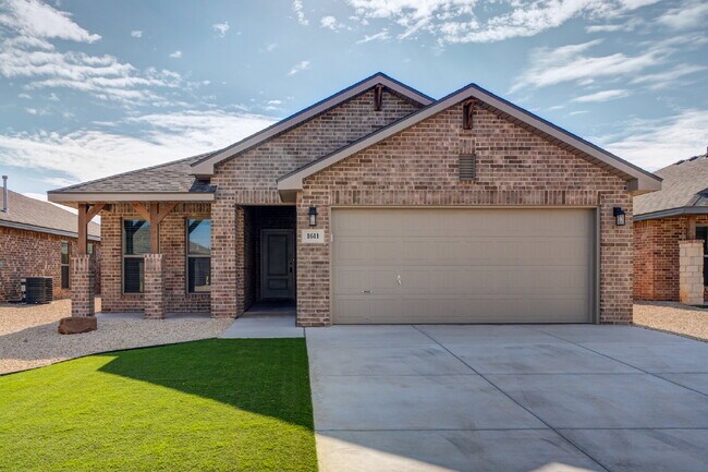 Primary Photo - Wonderful 4/2/2 in Bell Farms!