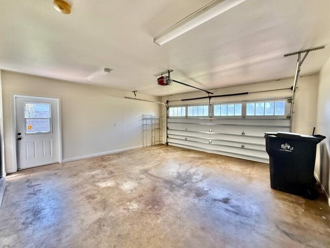 Building Photo - 3103 Cocos Rd