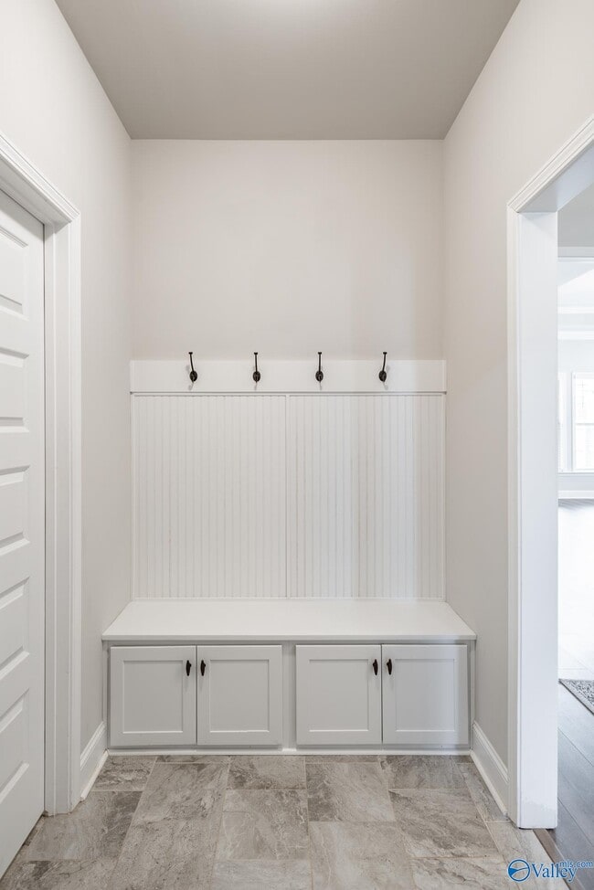 Building Photo - 122 Princewater Dr