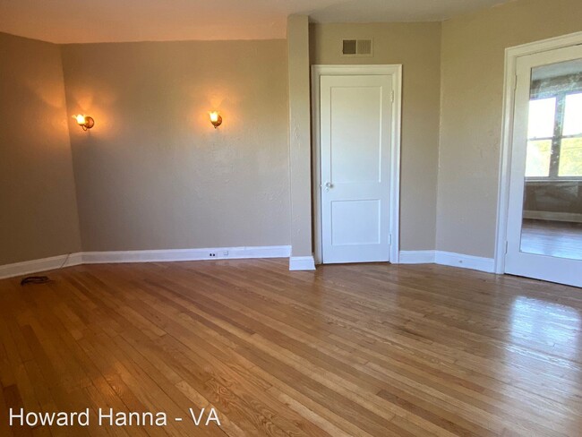 Building Photo - 1 br, 1 bath House - 7340 Hampton Blvd., #B3