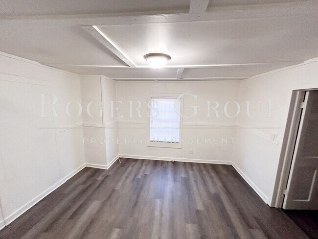 Building Photo - 506 Horner St