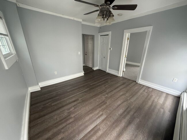 Building Photo - 3 Broadway