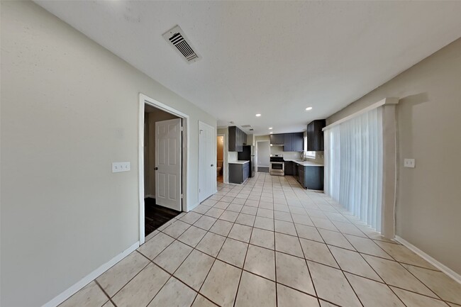 Building Photo - 13330 Bridgewalk Ln
