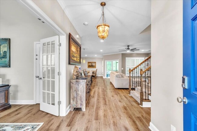 Building Photo - Gorgeous 4 Bed/2.5 Bath in Waterways Township!