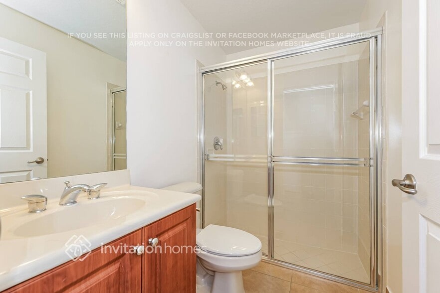 Building Photo - 2564 Gardens Pkwy