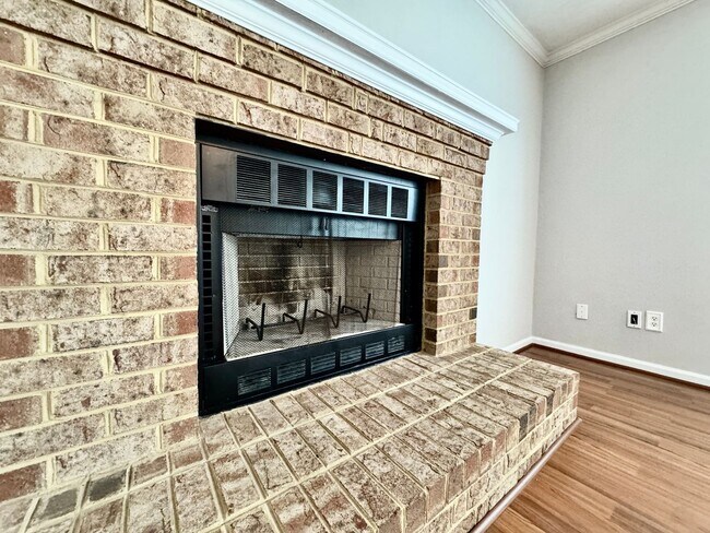 Building Photo - 2309 Cornstalk Ct