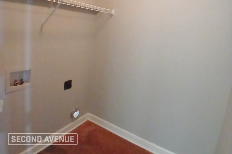 Building Photo - 8928 Smith Ranch Dr