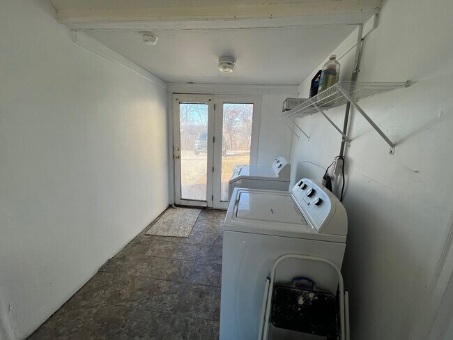 Building Photo - Arnold Home for Rent!