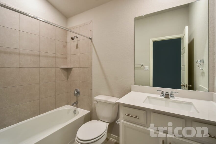 Building Photo - 13519 Emerson Wy