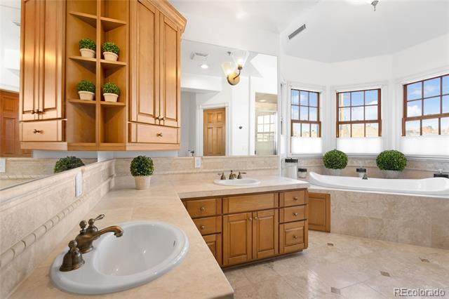 Building Photo - 64 S Garfield St