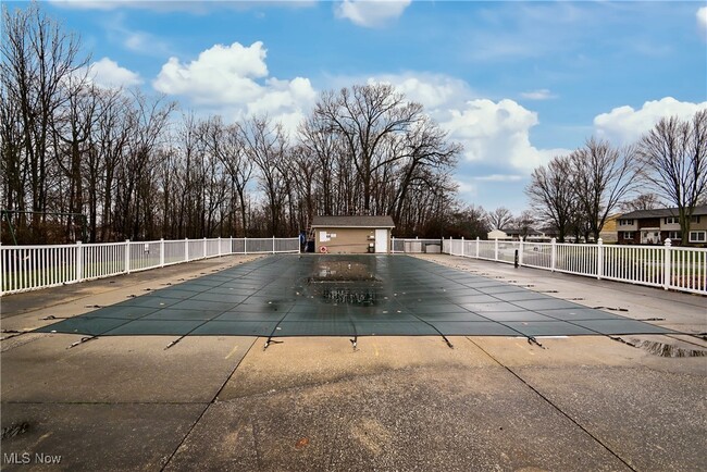 Community Pool - 1908 Higby Dr