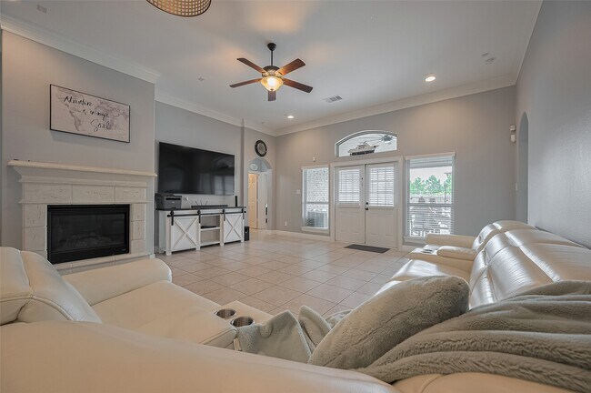 Building Photo - 4227 Lodge Ranch Ct