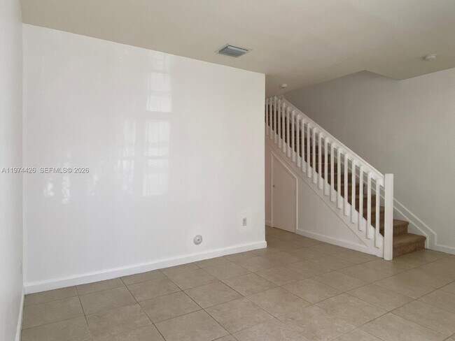 Building Photo - 11543 SW 248th Ln