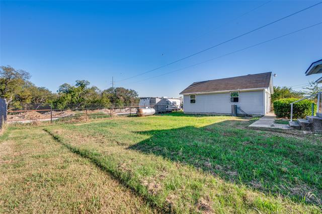 Building Photo - 3275 FM428